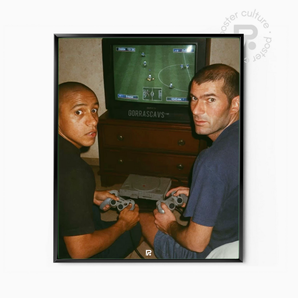 Roberto Carlos & Zinedine Zidane - PlayStation