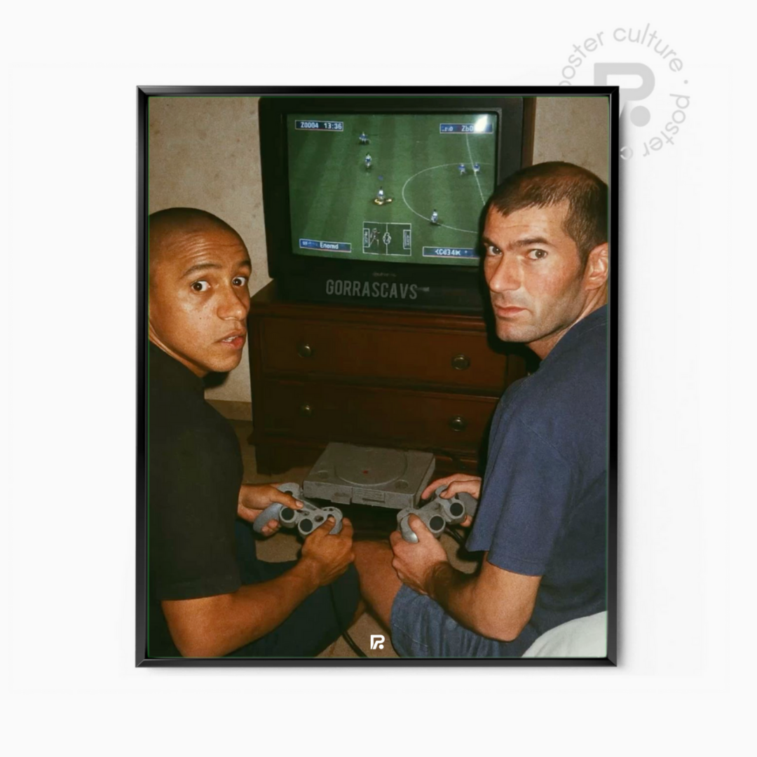 Roberto Carlos & Zinedine Zidane - PlayStation