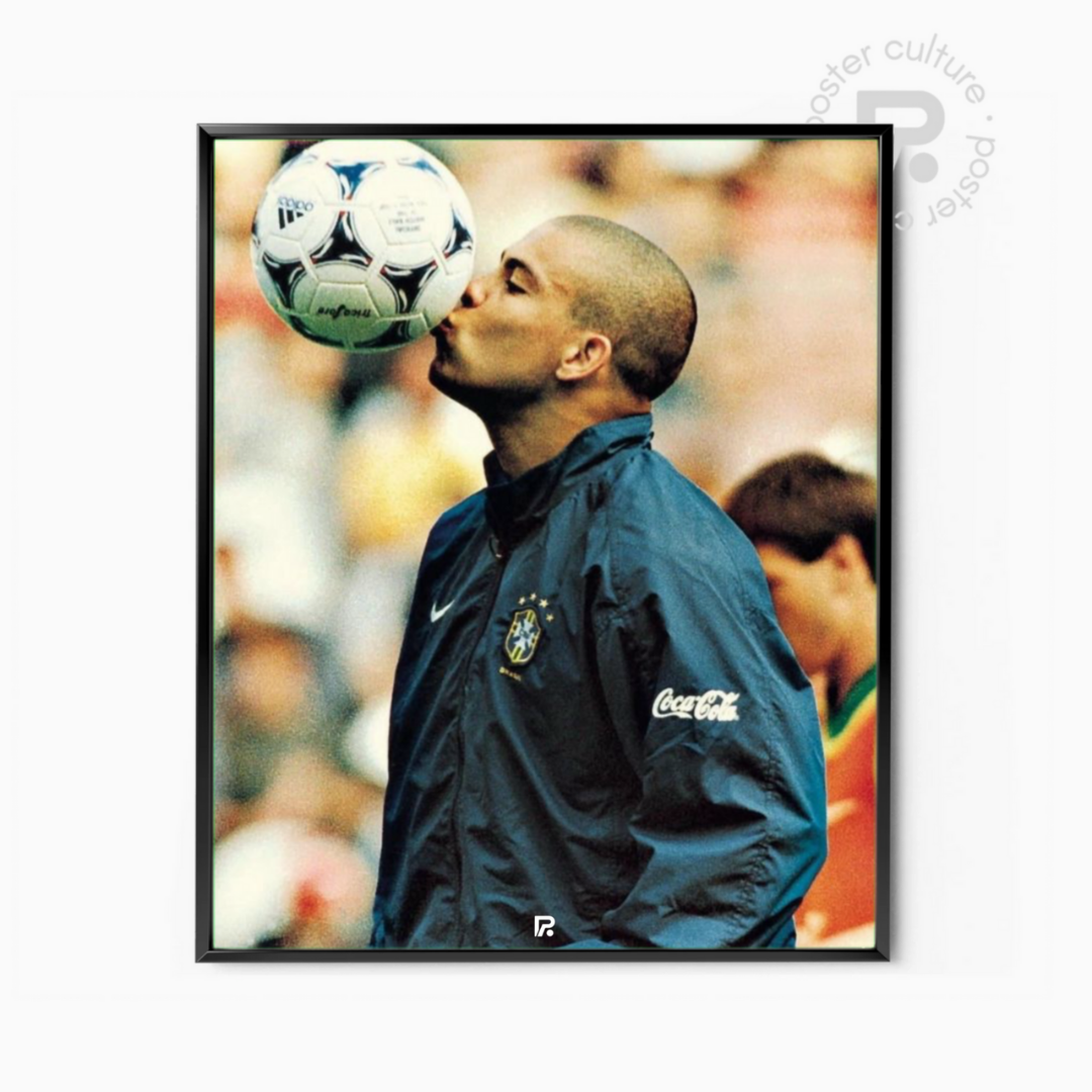 Ronaldo Nazário – El beso al balón