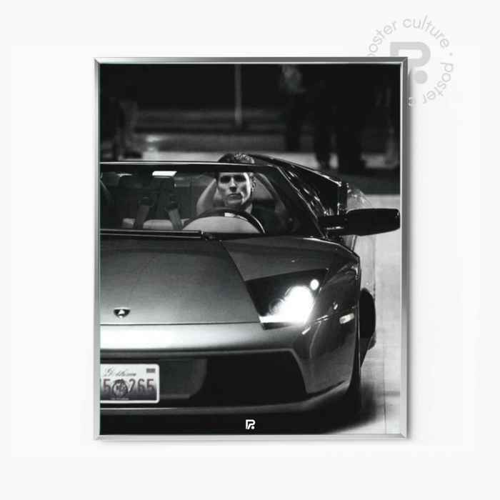 The Dark Knight – Bruce Wayne, lujo y vacío interior