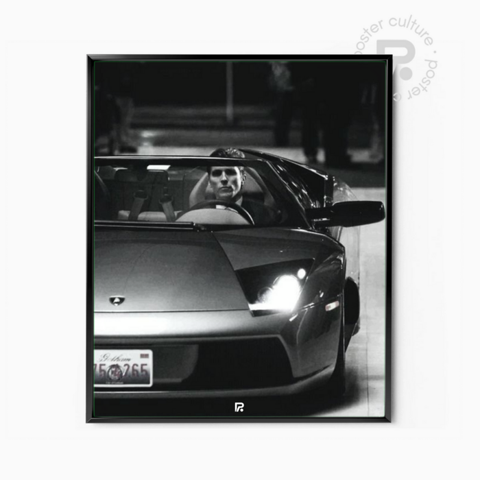 The Dark Knight – Bruce Wayne, lujo y vacío interior